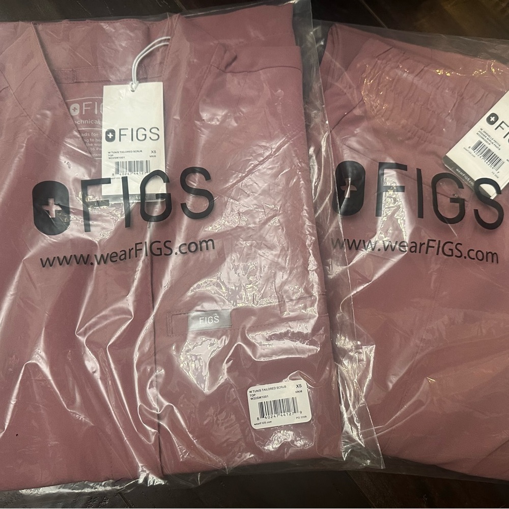 Figs Mineral Mauve Scrub Tunis Top Grenelle Joggers Set XS